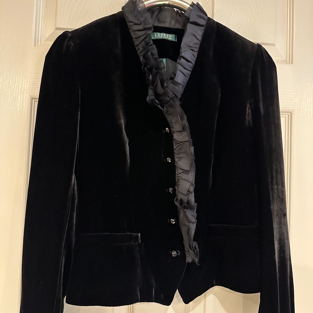 Lauren Ralph Lauren Black Velvet Ruffle Trim Blazer Jacket Victorian Style Sz 2